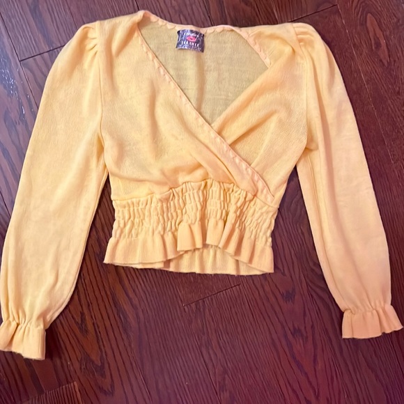 Creation Boutique Tops - Vintage Y2K Yellow Creation Boutique Ruffle Faux Wrap Top Ruffle Top Sz M